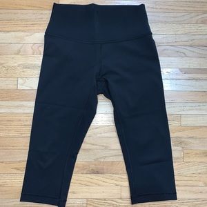 Lululemon Wunder Under HR 1/2 Tight